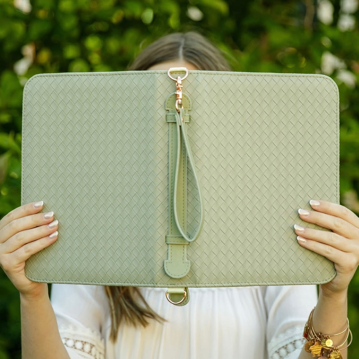 Crossbody Bible Holder - Cream