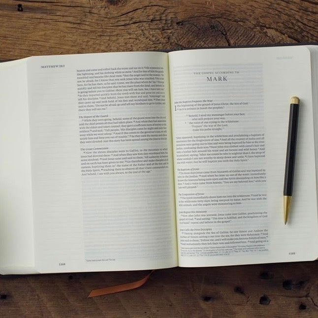 ESV Single Column Journaling Bible | The Lion and the Lamb