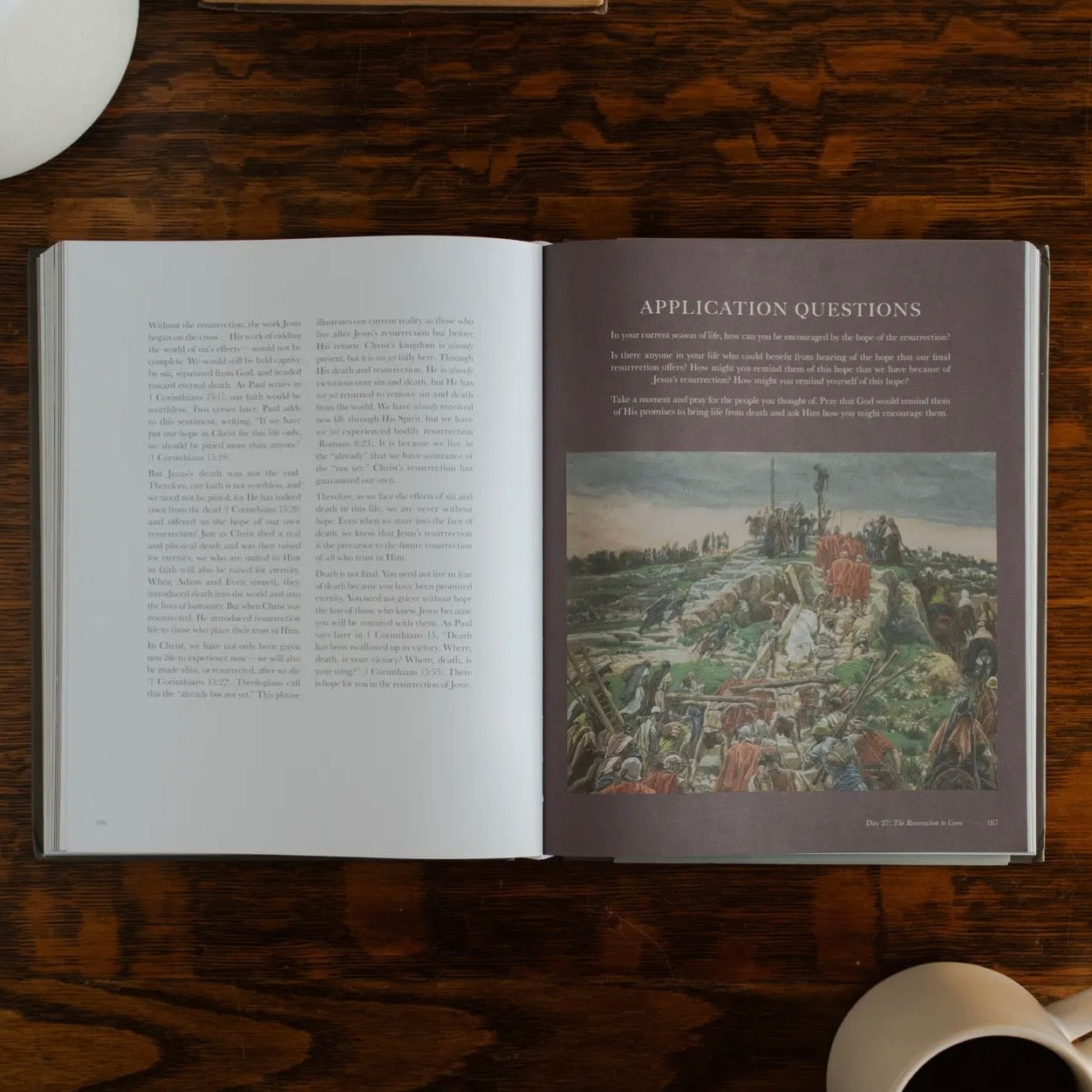 Bible Study | Clinging To the Cross (Hardcover)