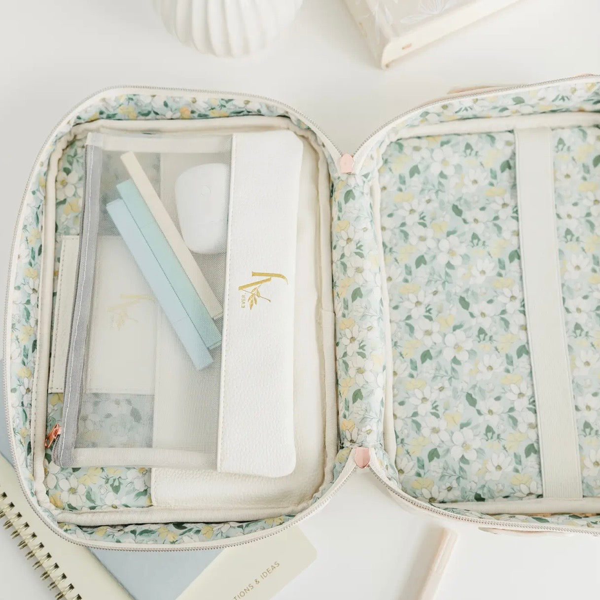 Crossbody Bible Bag | Dove