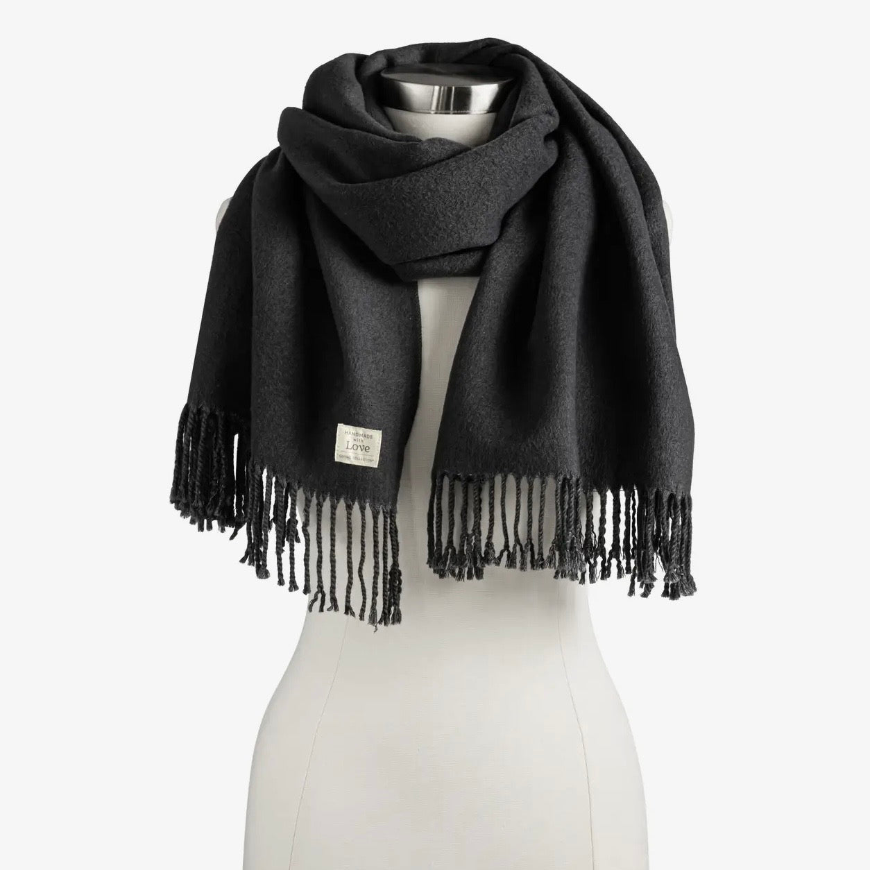 Giving Wrap | Charcoal