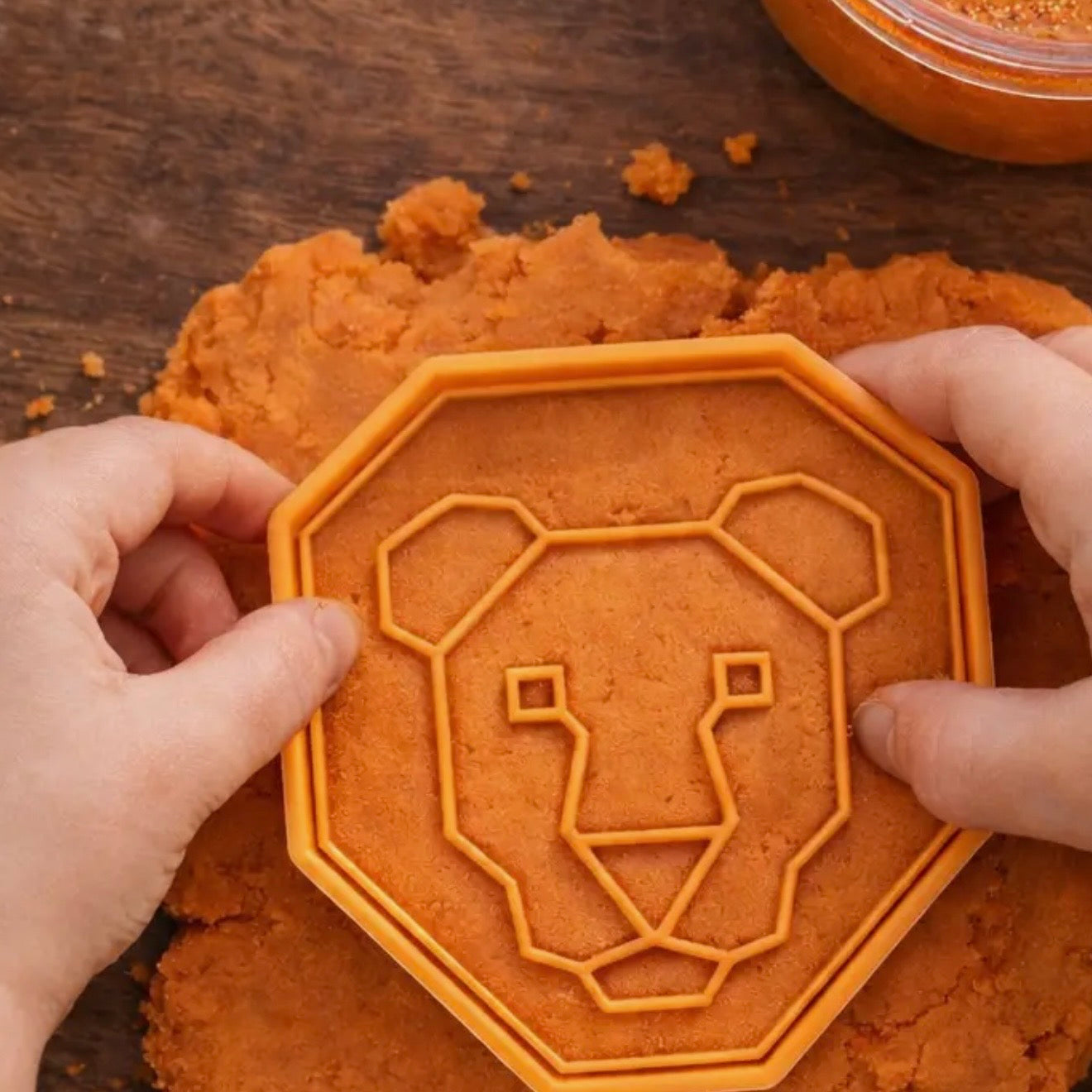 Sensory Storybox | Daniel In The Lion’s Den