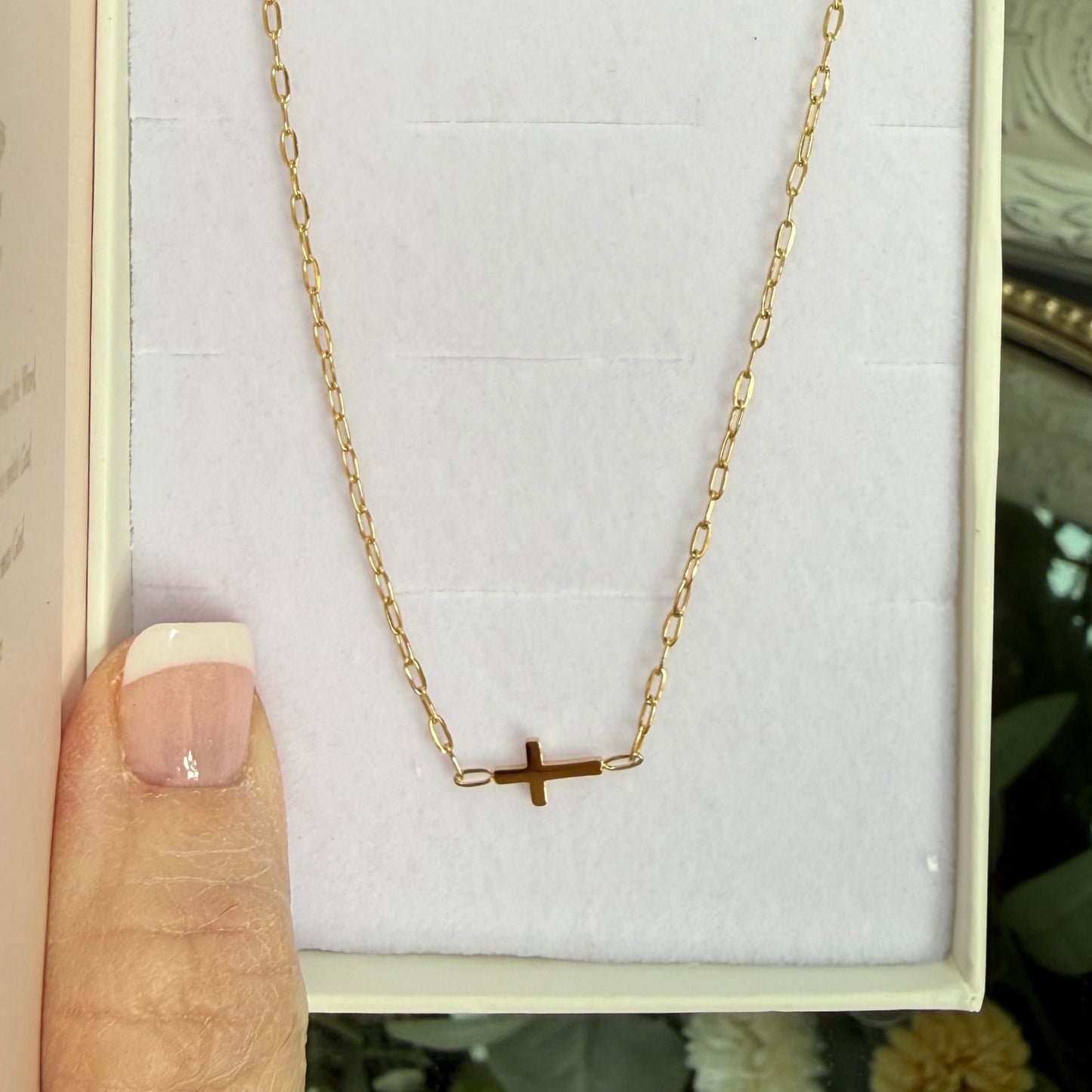 LoveStory Necklace | Sideways Cross Paperclip Chain