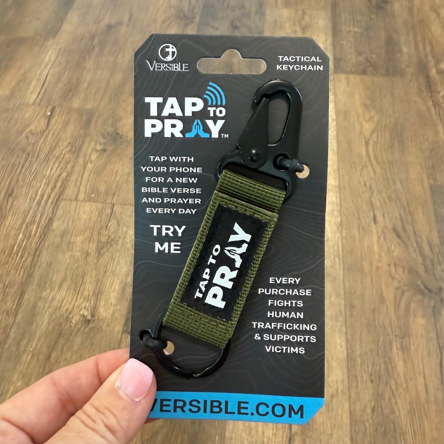 Tap To Pray Carabiner Keychain | Green