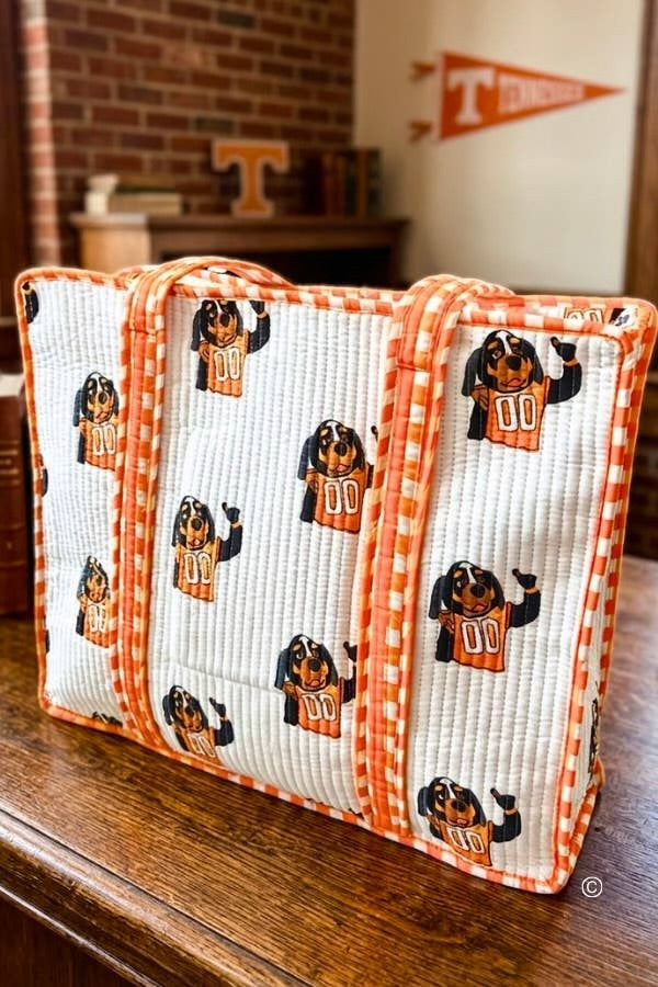 Smokey’s Tailgate Quilted Tote
