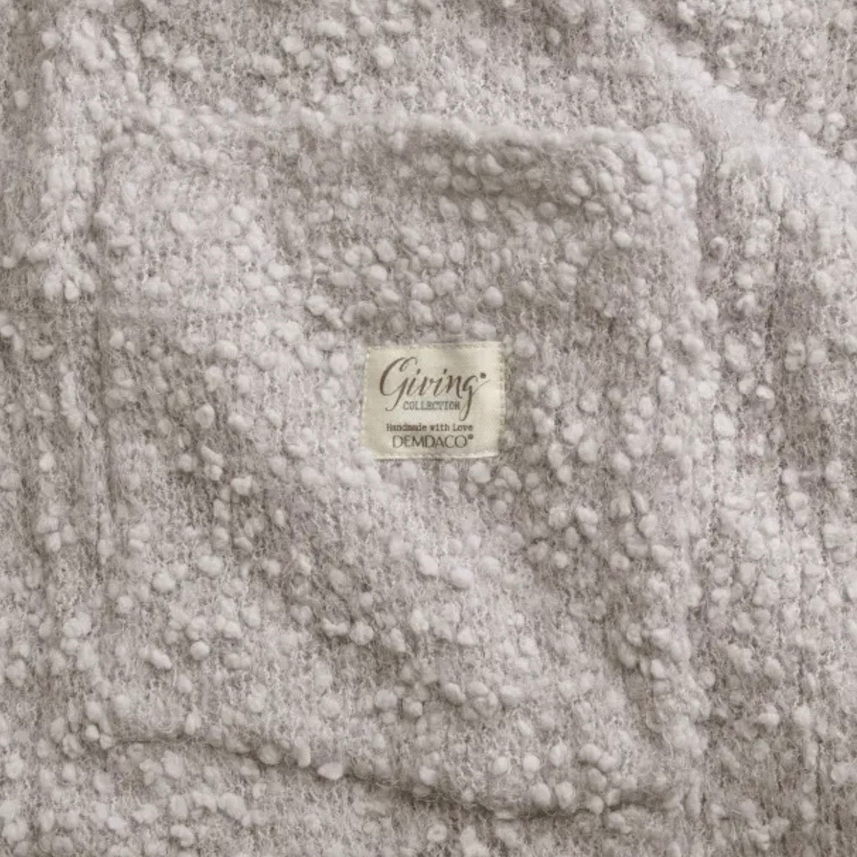 Giving Shawl | Taupe