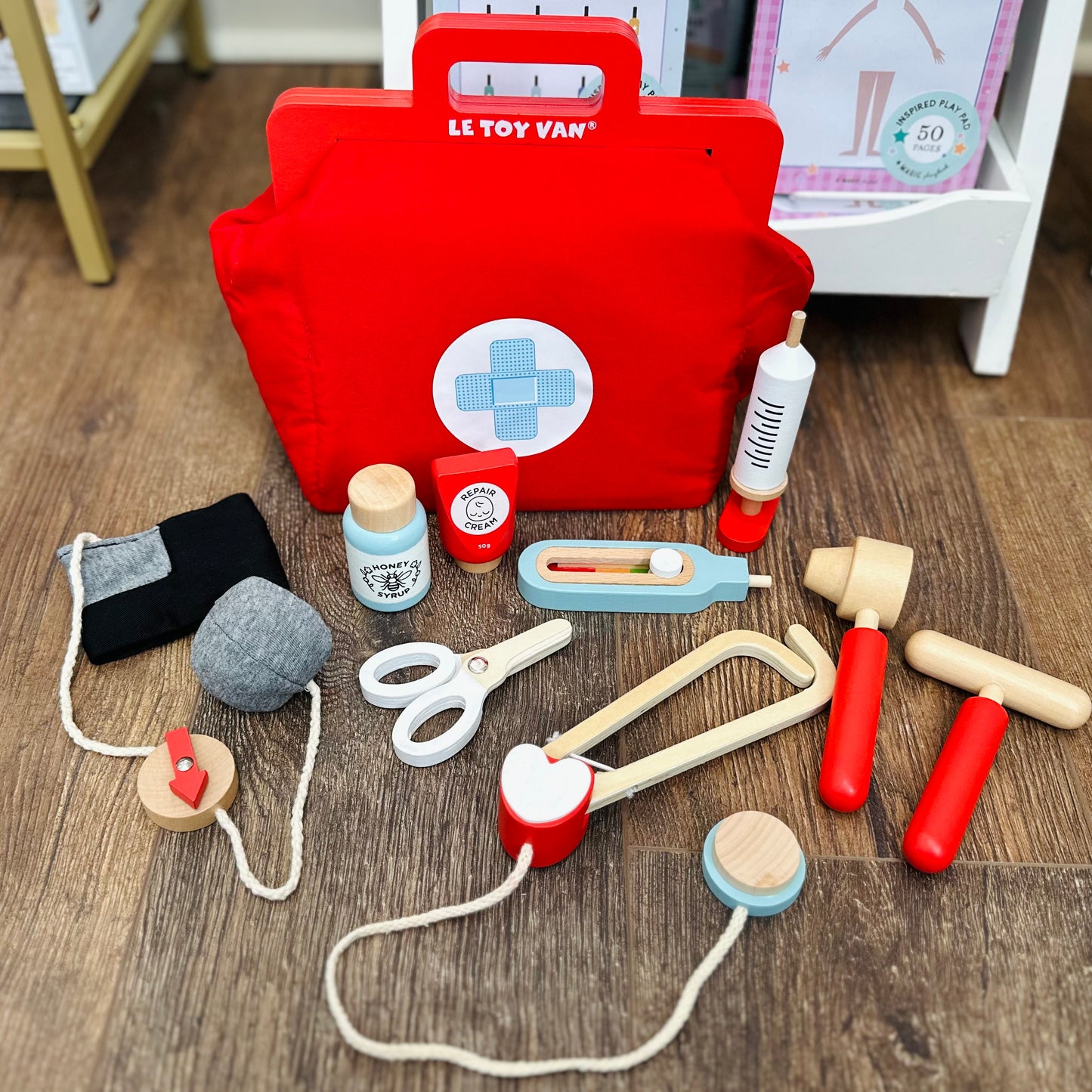 Pretend Play - Wooden Doctor’s Kit