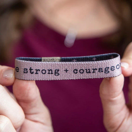 Bracelet - Joshua 1:9 Be Strong + Courageous Kid