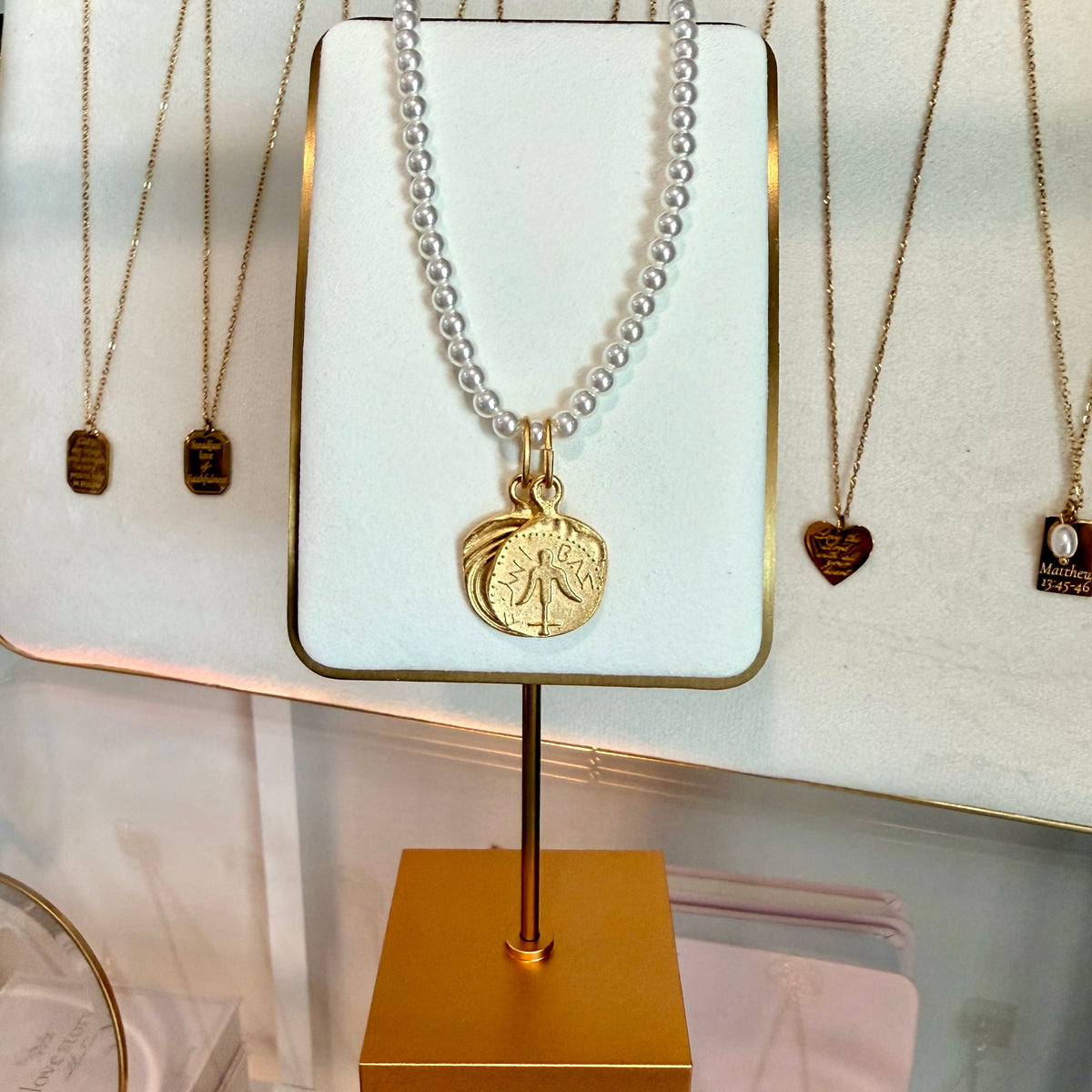 Widow’s Mite Pearl Necklace