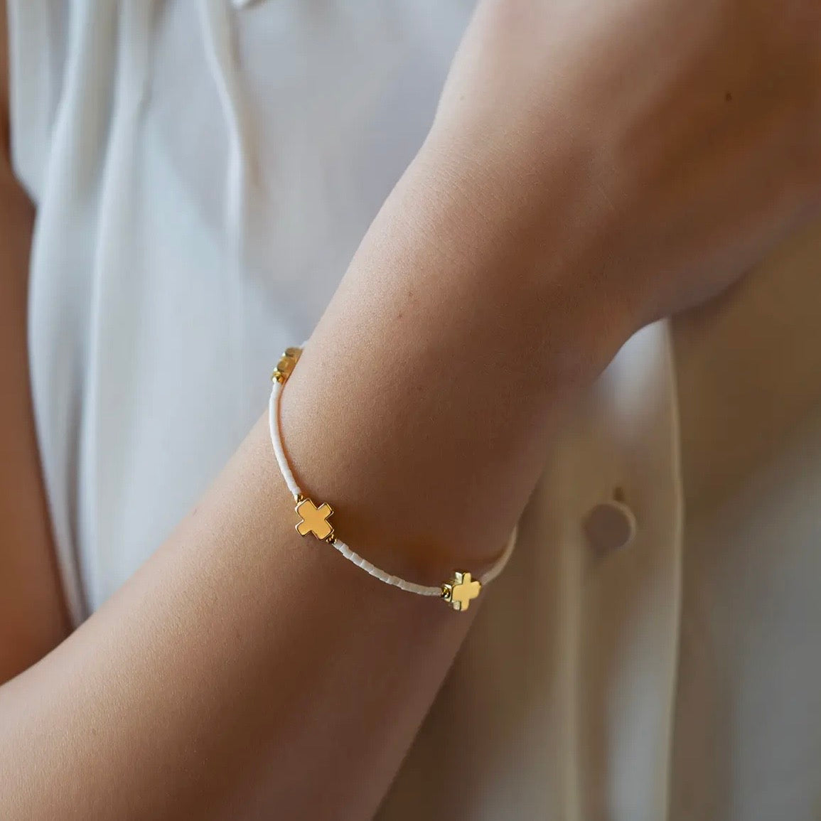 Matte Gold Crosses Beaded Bangle | Assorted