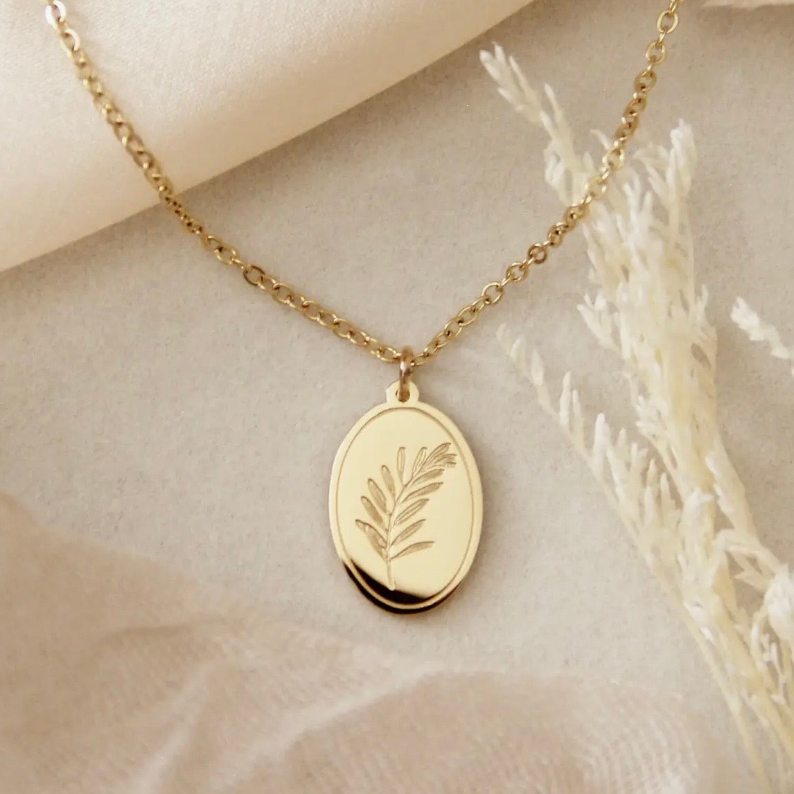 LoveStory Necklace | Olive Branch & Cross
