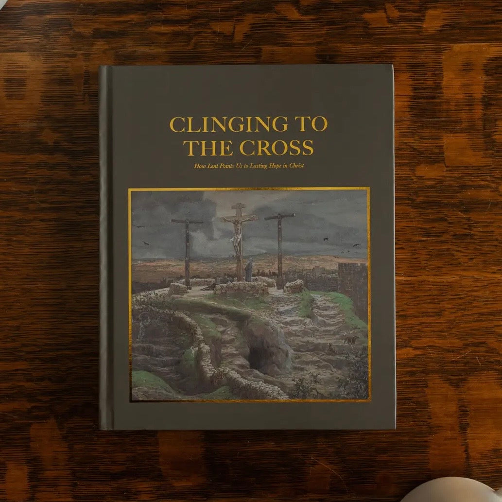 Bible Study | Clinging To the Cross (Hardcover)