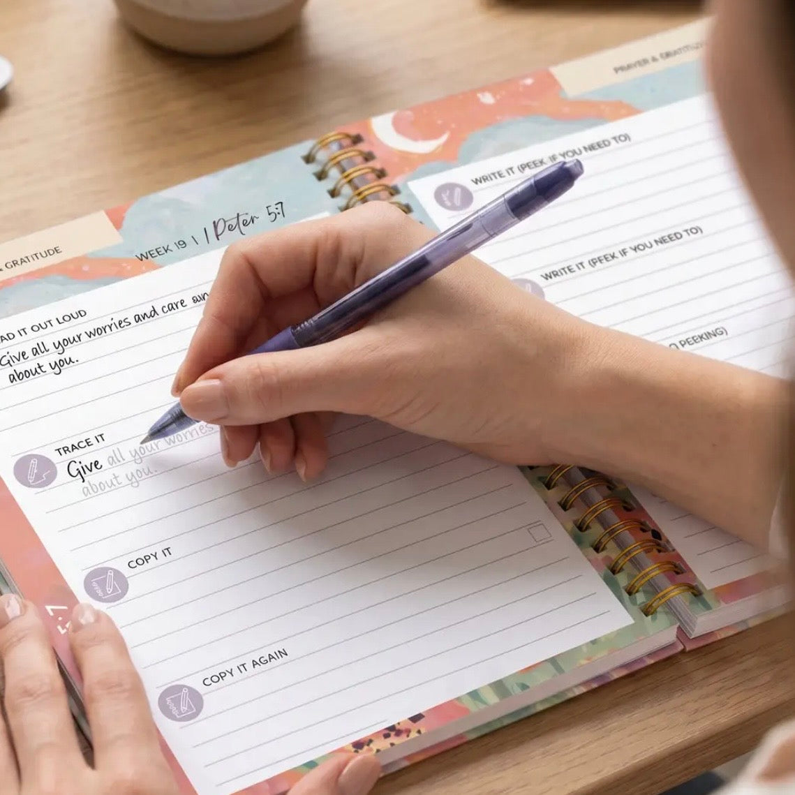 The Bible Verse Memory Journal: A 52-Week Guide To Memorizing God's Word